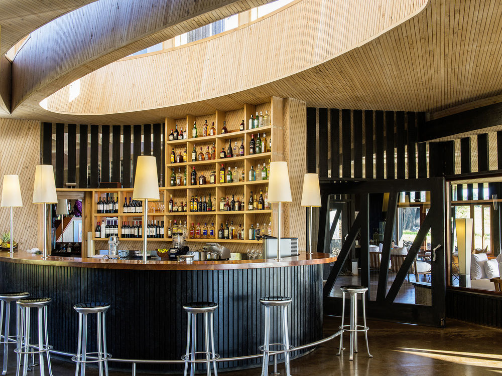 Explora En Rapa Nui Hanga Roa
